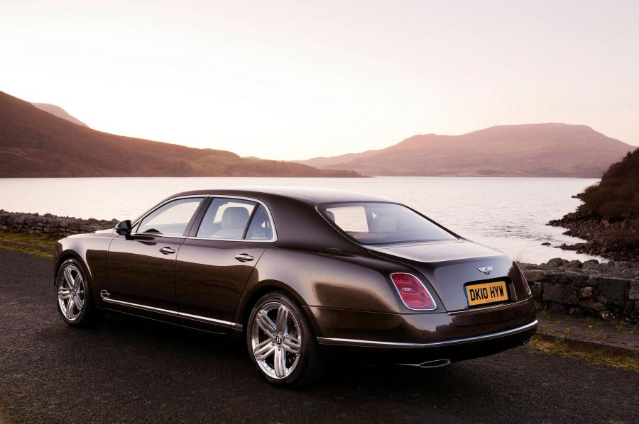  Bentley Mulsanne 2010 года  (фото 19 из 262)